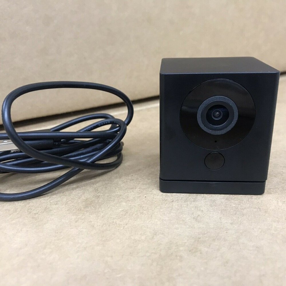 NEW WYZE CAM V2  BLACK LMTD. EDITION WYZEC2BK Wire